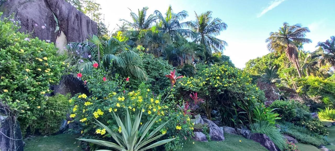Les Elles Guesthouse Self Catering Baie Lazare  Bagian luar foto